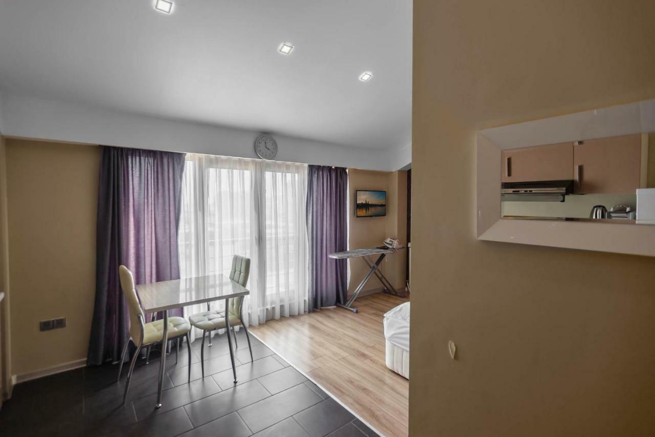 Diplomat Suites Баку Экстерьер фото