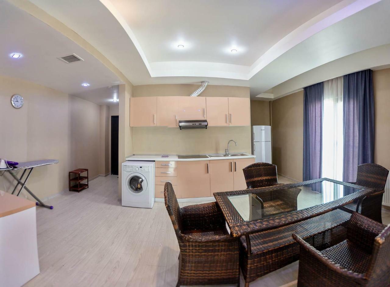 Diplomat Suites Баку Экстерьер фото