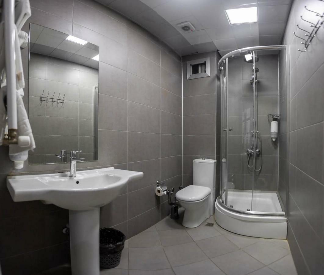 Diplomat Suites Баку Экстерьер фото