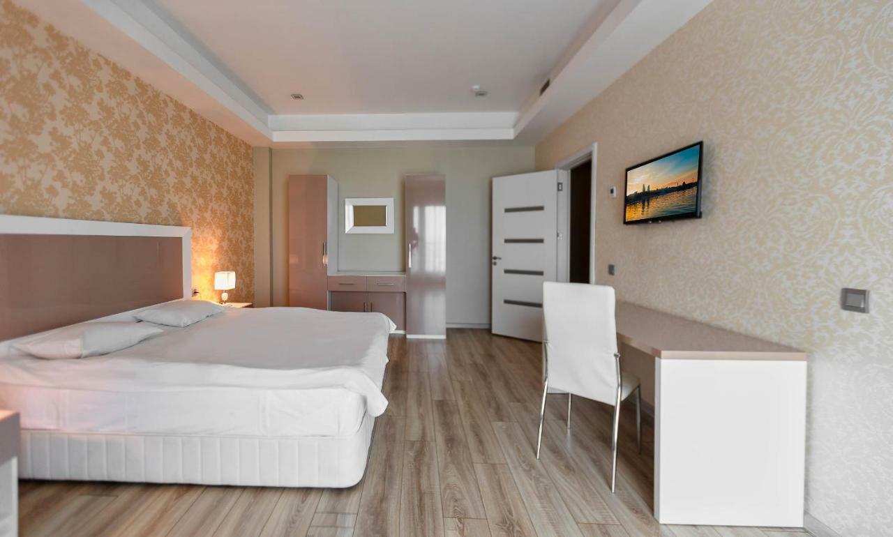 Diplomat Suites Баку Экстерьер фото